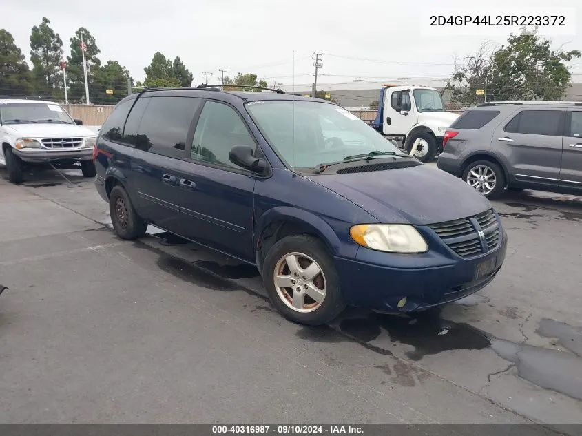 2005 Dodge Grand Caravan Sxt VIN: 2D4GP44L25R223372 Lot: 40316987