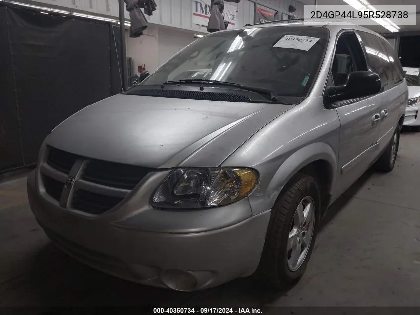 2D4GP44L95R528738 2005 Dodge Grand Caravan Sxt