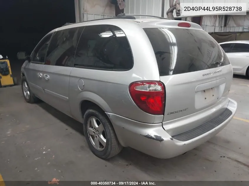 2D4GP44L95R528738 2005 Dodge Grand Caravan Sxt