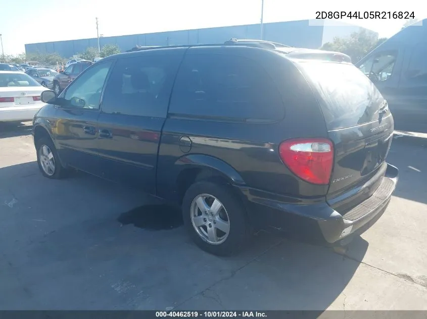 2005 Dodge Grand Caravan Sxt VIN: 2D8GP44L05R216824 Lot: 40462519