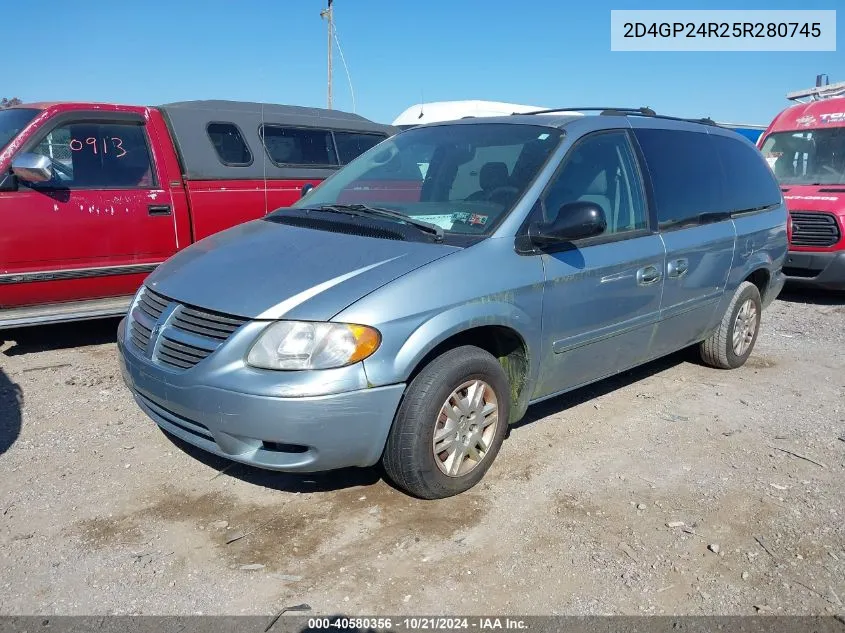 2005 Dodge Grand Caravan Se VIN: 2D4GP24R25R280745 Lot: 40580356