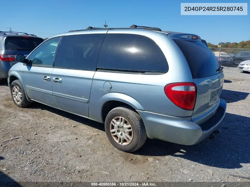 2005 Dodge Grand Caravan Se VIN: 2D4GP24R25R280745 Lot: 40580356