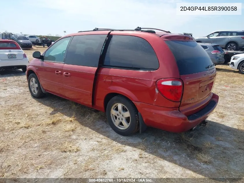 2D4GP44L85R390058 2005 Dodge Grand Caravan Sxt