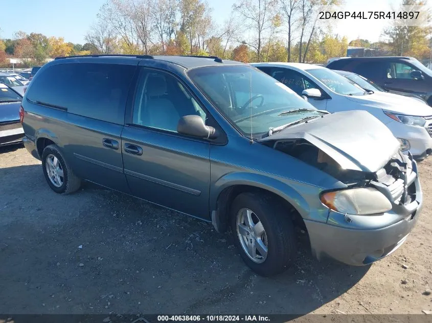 2005 Dodge Grand Caravan Sxt VIN: 2D4GP44L75R414897 Lot: 40638406