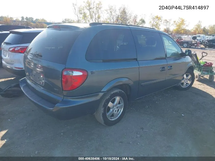 2005 Dodge Grand Caravan Sxt VIN: 2D4GP44L75R414897 Lot: 40638406