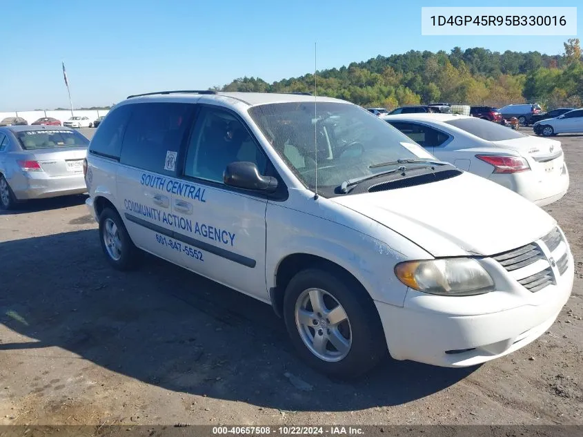 2005 Dodge Caravan Sxt VIN: 1D4GP45R95B330016 Lot: 40657508