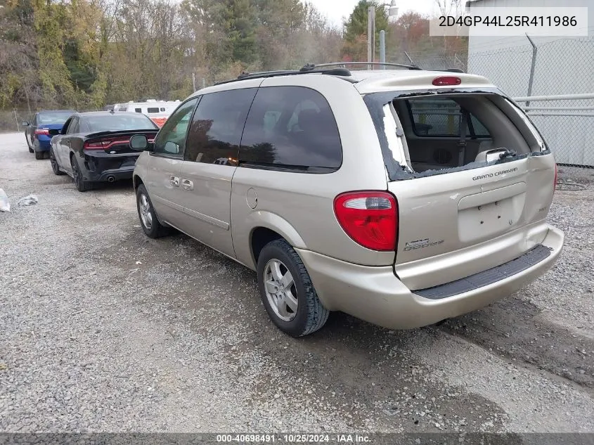 2005 Dodge Grand Caravan Sxt VIN: 2D4GP44L25R411986 Lot: 40698491