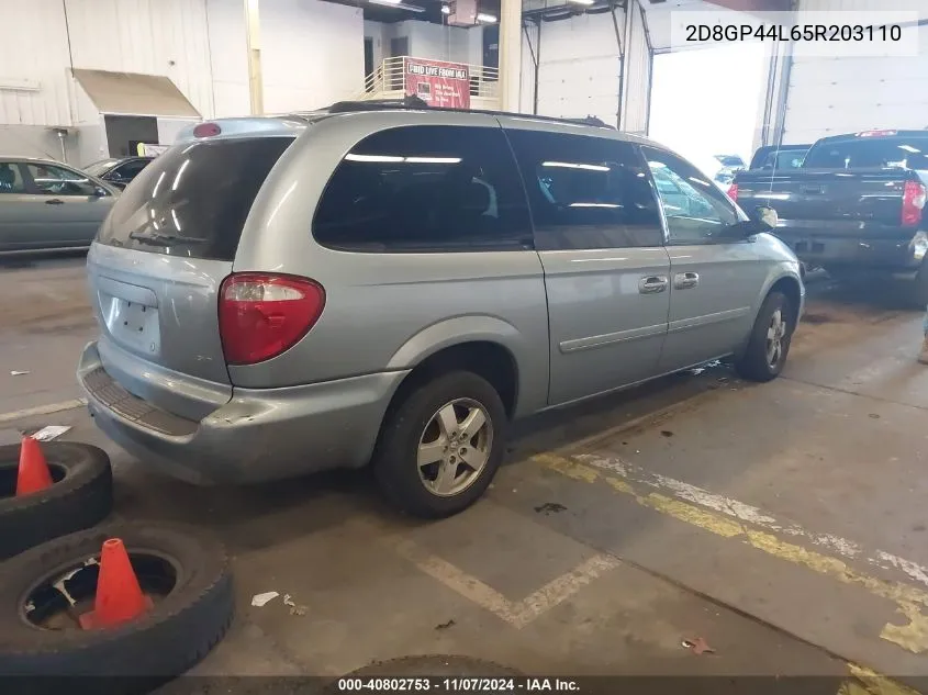 2005 Dodge Grand Caravan Sxt VIN: 2D8GP44L65R203110 Lot: 40802753