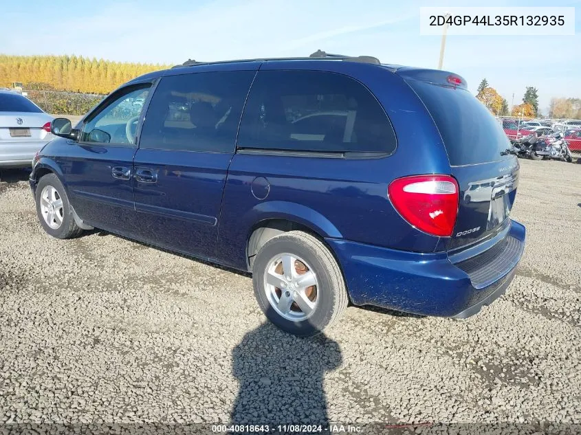 2005 Dodge Grand Caravan Sxt VIN: 2D4GP44L35R132935 Lot: 40818643