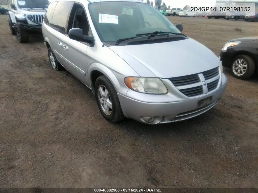 2007 Dodge Grand Caravan Sxt VIN: 2D4GP44L07R198152 Lot: 40332963