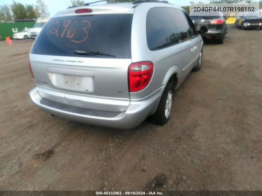 2007 Dodge Grand Caravan Sxt VIN: 2D4GP44L07R198152 Lot: 40332963