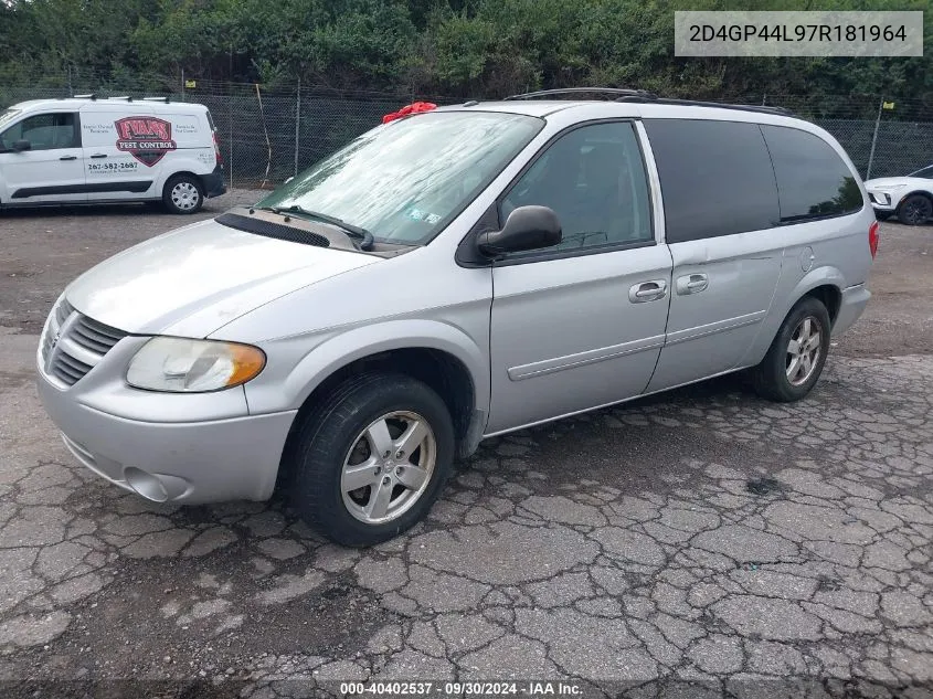 2007 Dodge Grand Caravan Sxt VIN: 2D4GP44L97R181964 Lot: 40402537