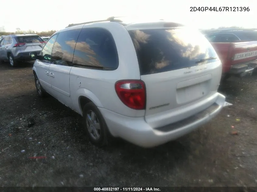 2007 Dodge Grand Caravan Sxt VIN: 2D4GP44L67R121396 Lot: 40832197