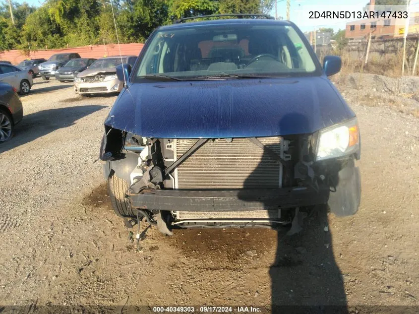 2010 Dodge Grand Caravan Sxt VIN: 2D4RN5D13AR147433 Lot: 40349303