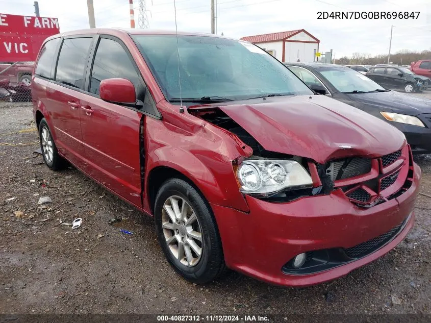 2011 Dodge Grand Caravan R/T VIN: 2D4RN7DG0BR696847 Lot: 40827312