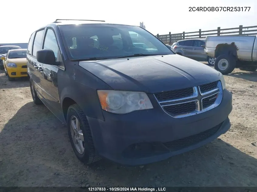 2C4RDGBG7CR253177 2012 Dodge Grand Caravan Se