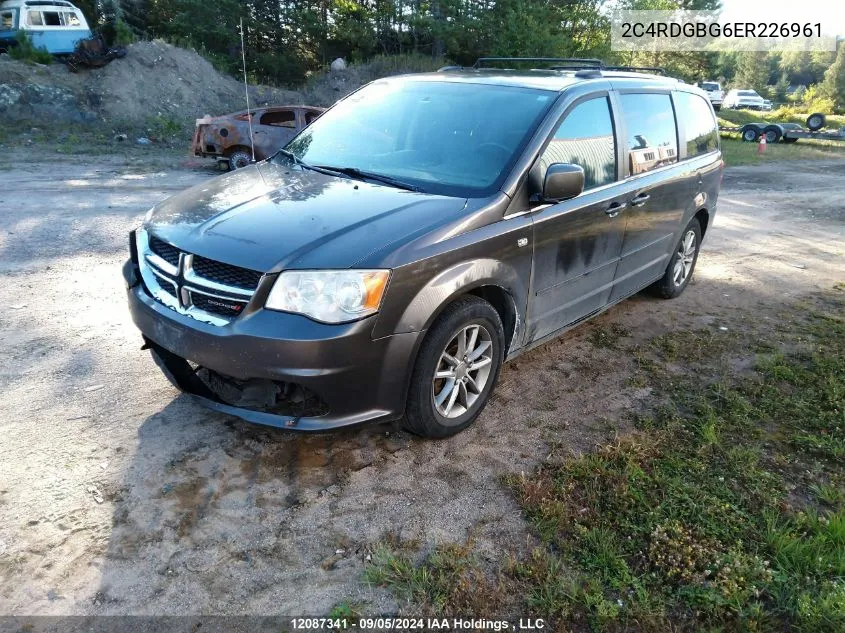 2C4RDGBG6ER226961 2014 Dodge Grand Caravan Se