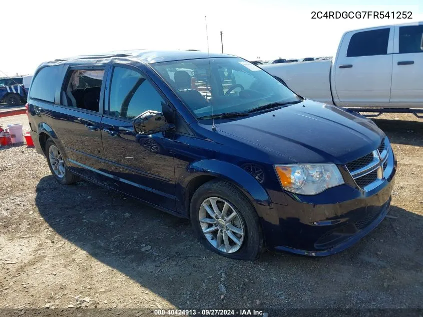 2C4RDGCG7FR541252 2015 Dodge Grand Caravan Sxt