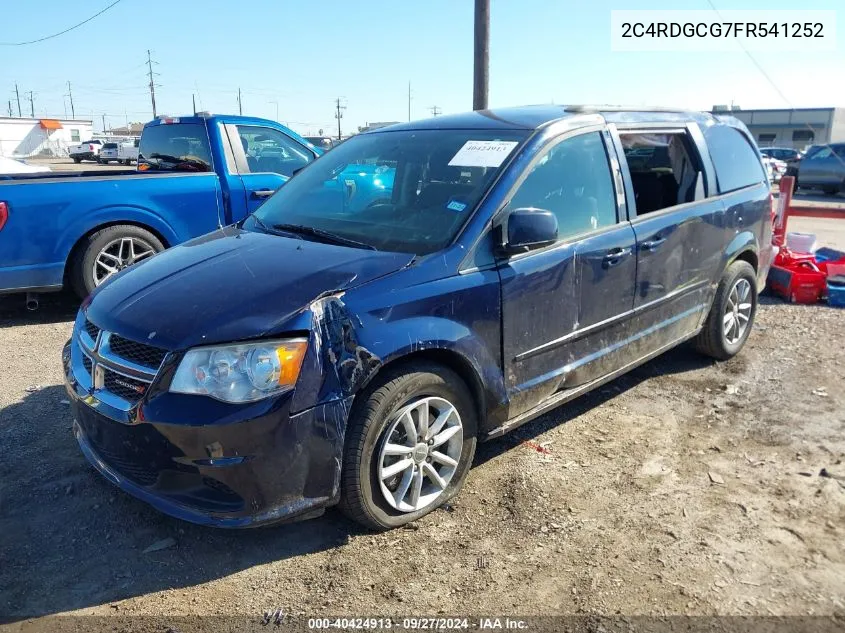 2C4RDGCG7FR541252 2015 Dodge Grand Caravan Sxt