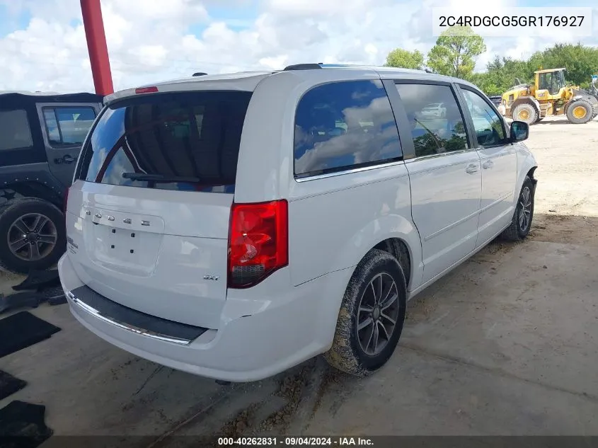 2C4RDGCG5GR176927 2016 Dodge Grand Caravan Sxt