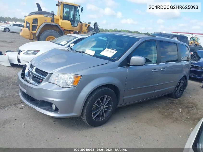 2C4RDGCG2HR625093 2017 Dodge Grand Caravan Sxt