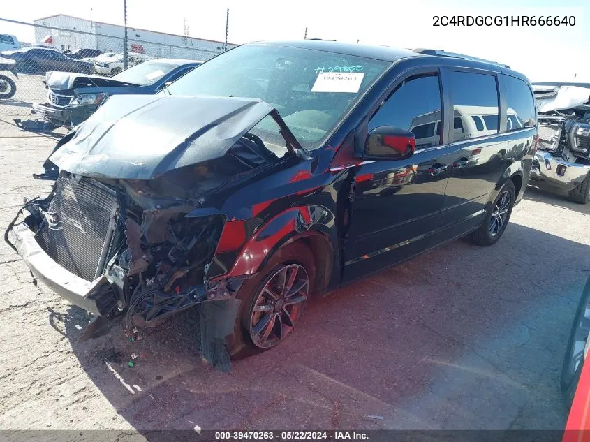 2C4RDGCG1HR666640 2017 Dodge Grand Caravan Sxt