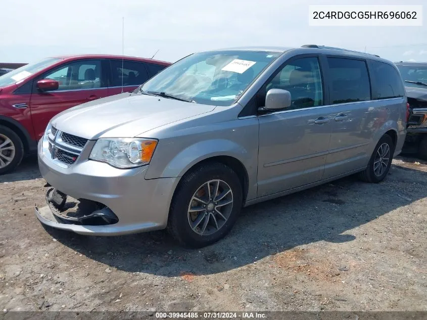 2017 Dodge Grand Caravan Sxt VIN: 2C4RDGCG5HR696062 Lot: 39945485