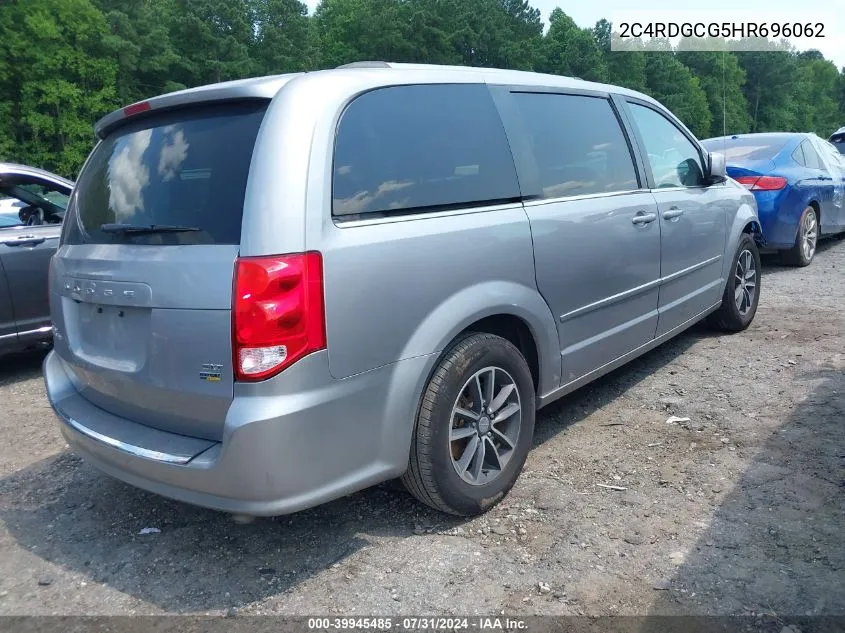 2017 Dodge Grand Caravan Sxt VIN: 2C4RDGCG5HR696062 Lot: 39945485