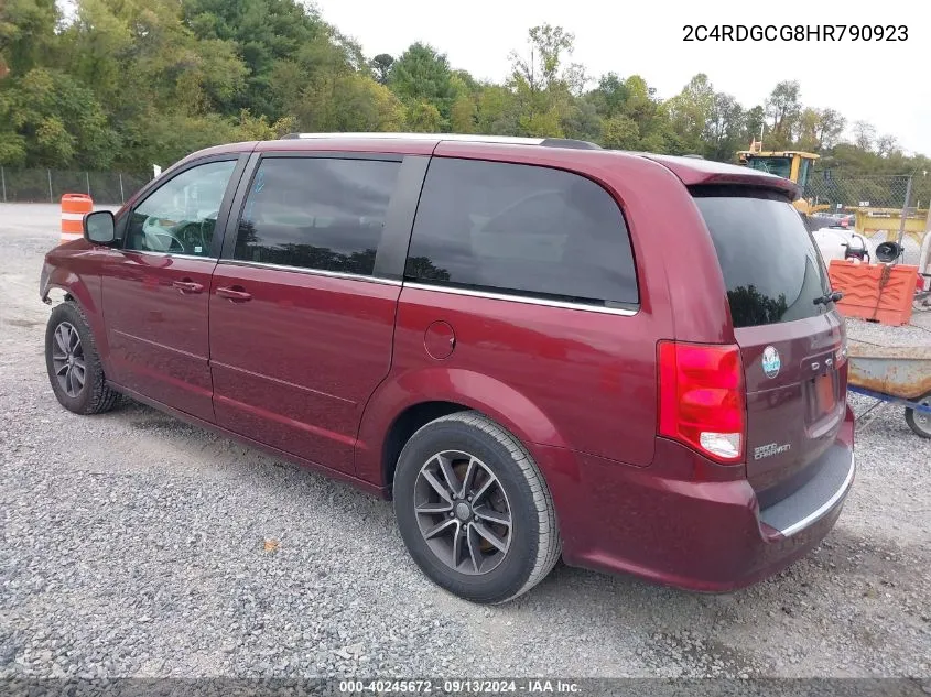 2017 Dodge Grand Caravan Sxt VIN: 2C4RDGCG8HR790923 Lot: 40245672