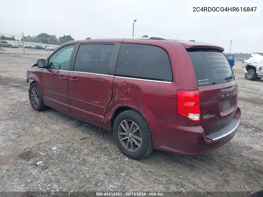 2C4RDGCG4HR616847 2017 Dodge Grand Caravan Sxt