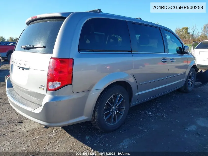 2C4RDGCG5HR600253 2017 Dodge Grand Caravan Sxt