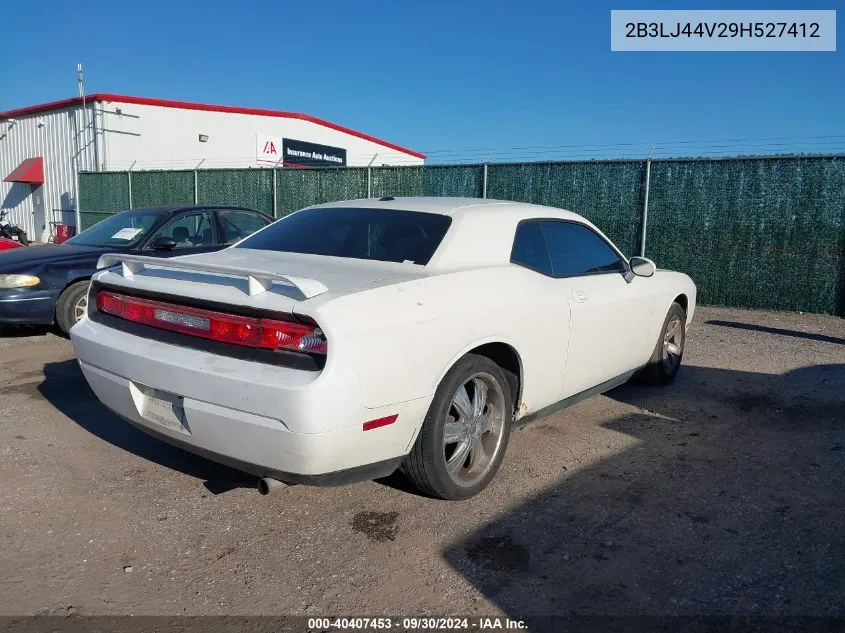 2009 Dodge Challenger Se VIN: 2B3LJ44V29H527412 Lot: 40407453