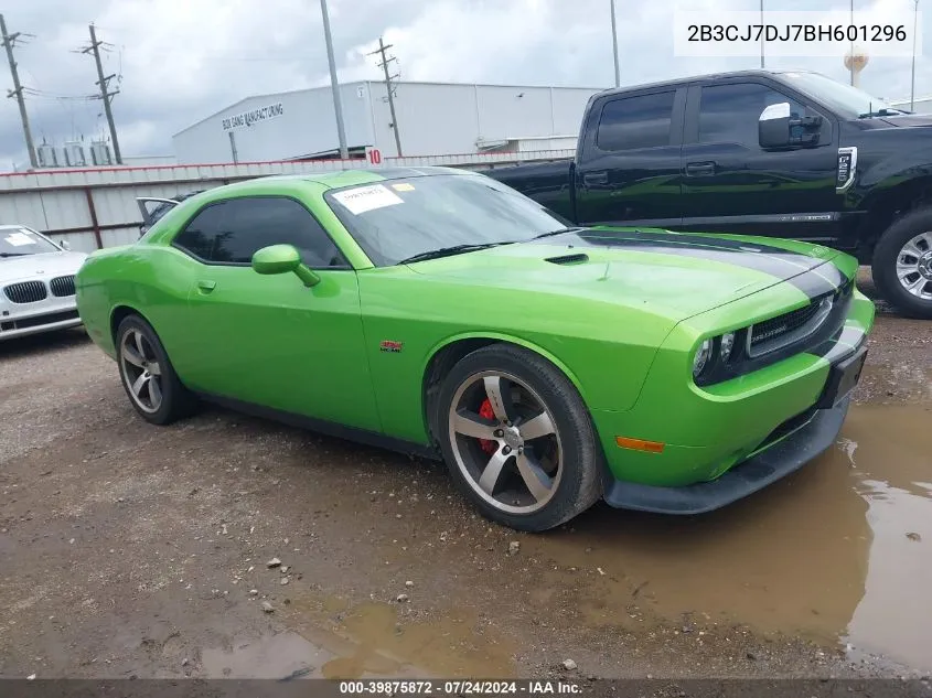 2B3CJ7DJ7BH601296 2011 Dodge Challenger Srt8