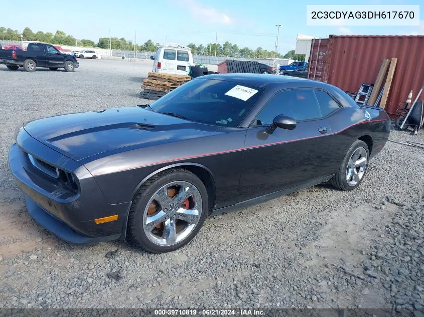 2C3CDYAG3DH617670 2013 Dodge Challenger Sxt