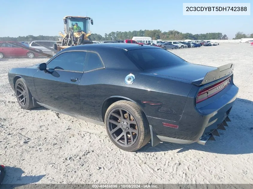 2013 Dodge Challenger R/T VIN: 2C3CDYBT5DH742388 Lot: 40486896