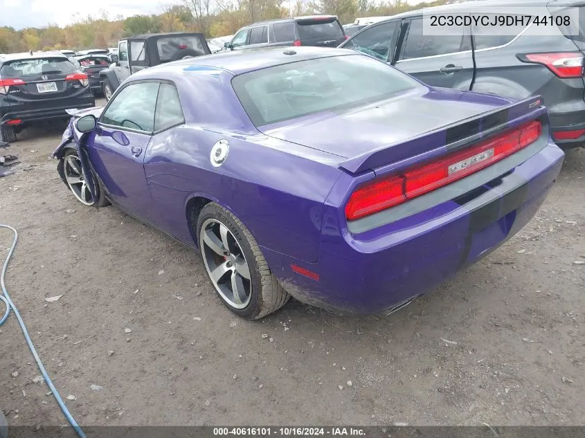 2013 Dodge Challenger Srt8 VIN: 2C3CDYCJ9DH744108 Lot: 40616101