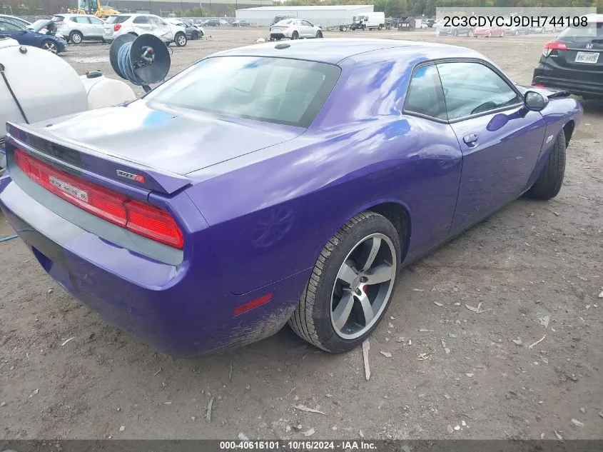 2013 Dodge Challenger Srt8 VIN: 2C3CDYCJ9DH744108 Lot: 40616101