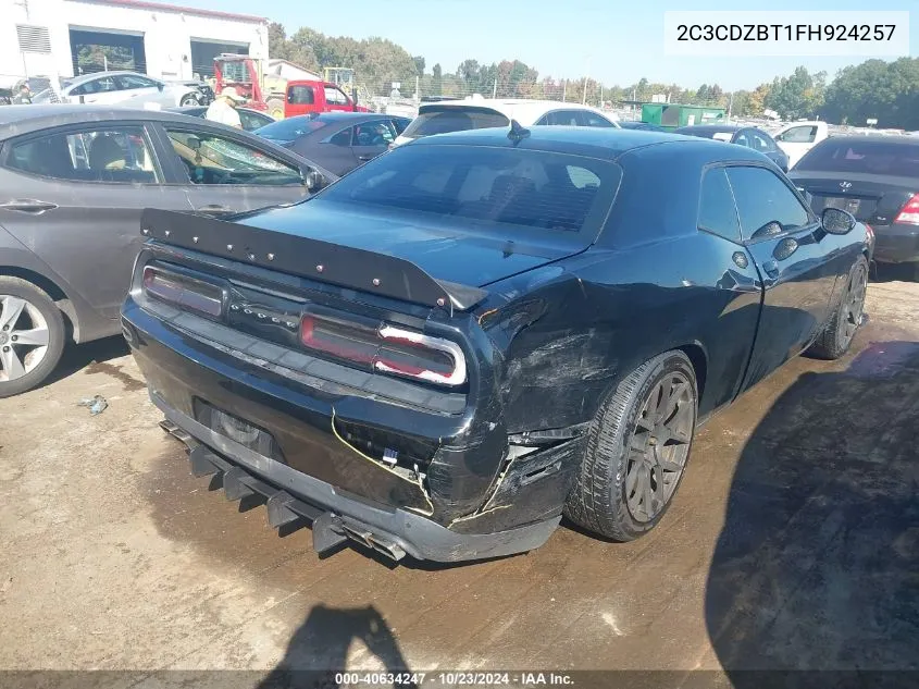 2015 Dodge Challenger R/T Plus VIN: 2C3CDZBT1FH924257 Lot: 40634247