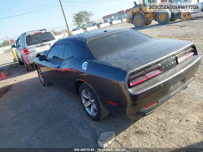 2017 Dodge Challenger Sxt VIN: 2C3CDZAG0HH617203 Lot: 40570159