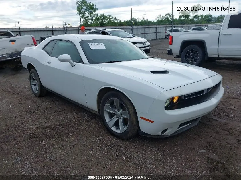 2C3CDZAG1KH616438 2019 Dodge Challenger Sxt