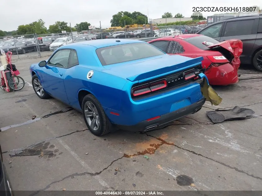 2019 Dodge Challenger Sxt VIN: 2C3CDZAG5KH618807 Lot: 40046430