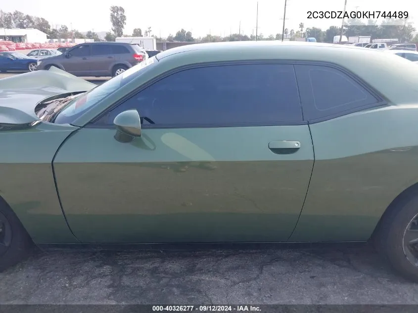 2019 Dodge Challenger Sxt VIN: 2C3CDZAG0KH744489 Lot: 40326277