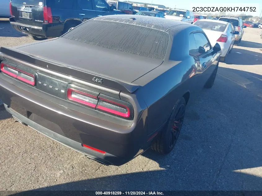 2019 Dodge Challenger Sxt VIN: 2C3CDZAG0KH744752 Lot: 40918259