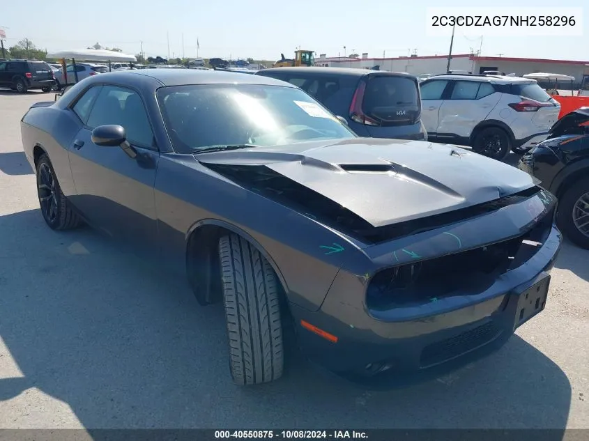 2022 Dodge Challenger Sxt VIN: 2C3CDZAG7NH258296 Lot: 40550875