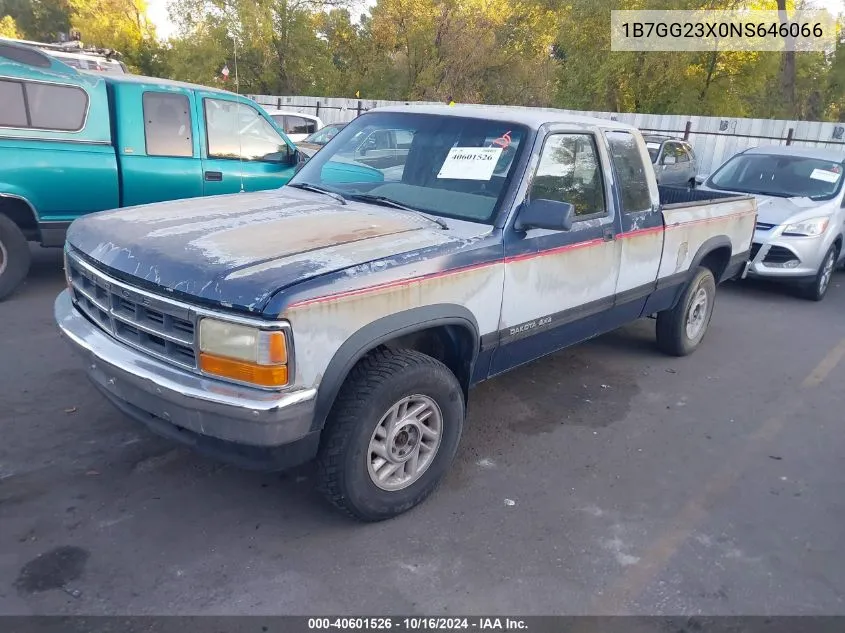 1992 Dodge Dakota VIN: 1B7GG23X0NS646066 Lot: 40601526