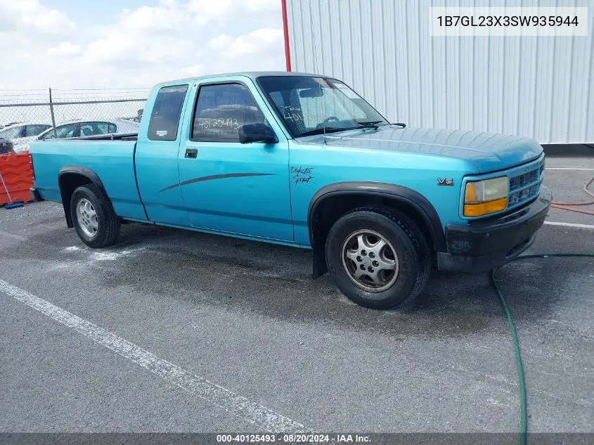 1995 Dodge Dakota VIN: 1B7GL23X3SW935944 Lot: 40125493