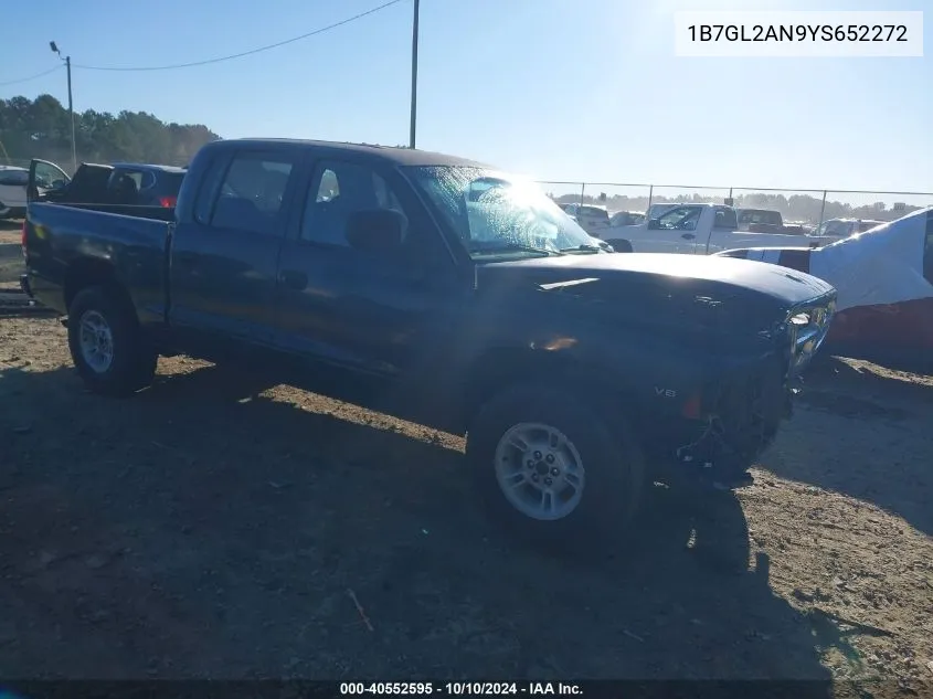 2000 Dodge Dakota Slt/Sport VIN: 1B7GL2AN9YS652272 Lot: 40552595