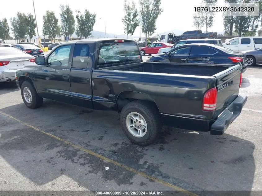 2000 Dodge Dakota Slt/Sport VIN: 1B7GL22X8YS642820 Lot: 40690999