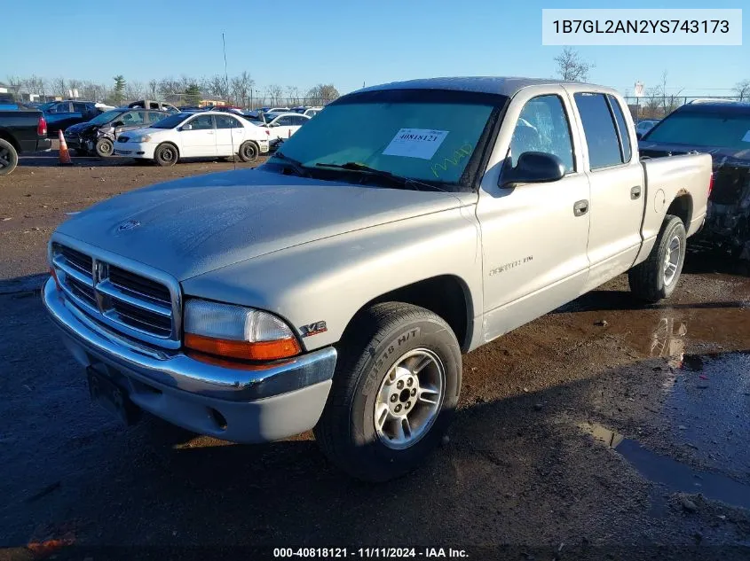 1B7GL2AN2YS743173 2000 Dodge Dakota Quad