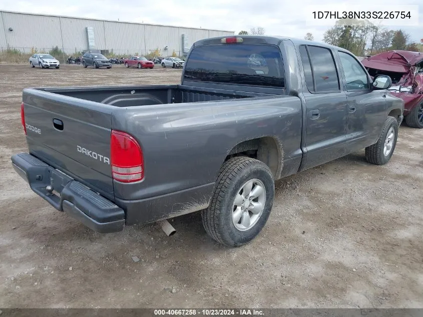 2003 Dodge Dakota Sport/Sxt VIN: 1D7HL38N33S226754 Lot: 40667258